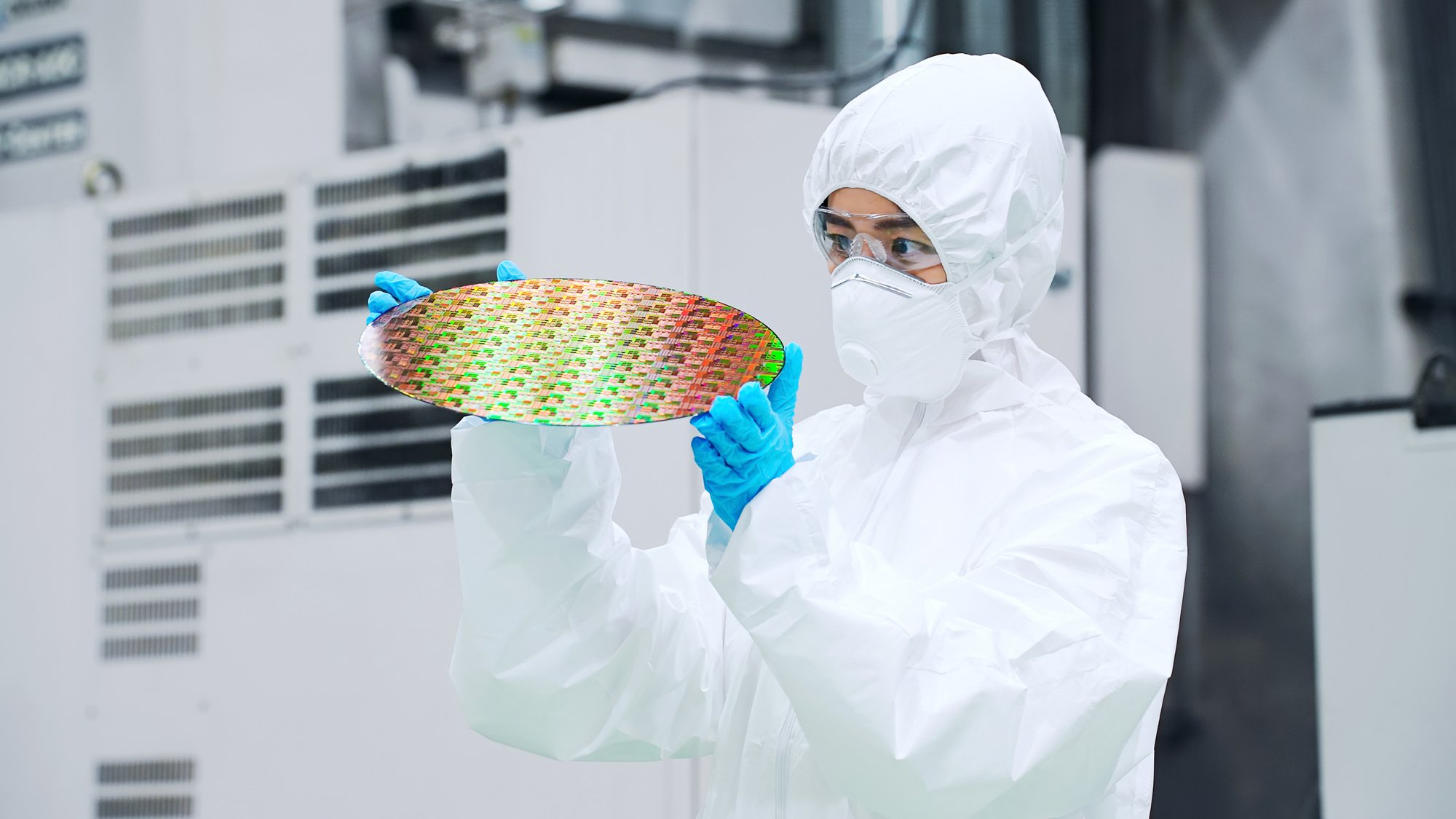 「オルカン」に歴史的な資金流入、パフォーマンスのトップは「国内半導体株」＝26年1月投信概況