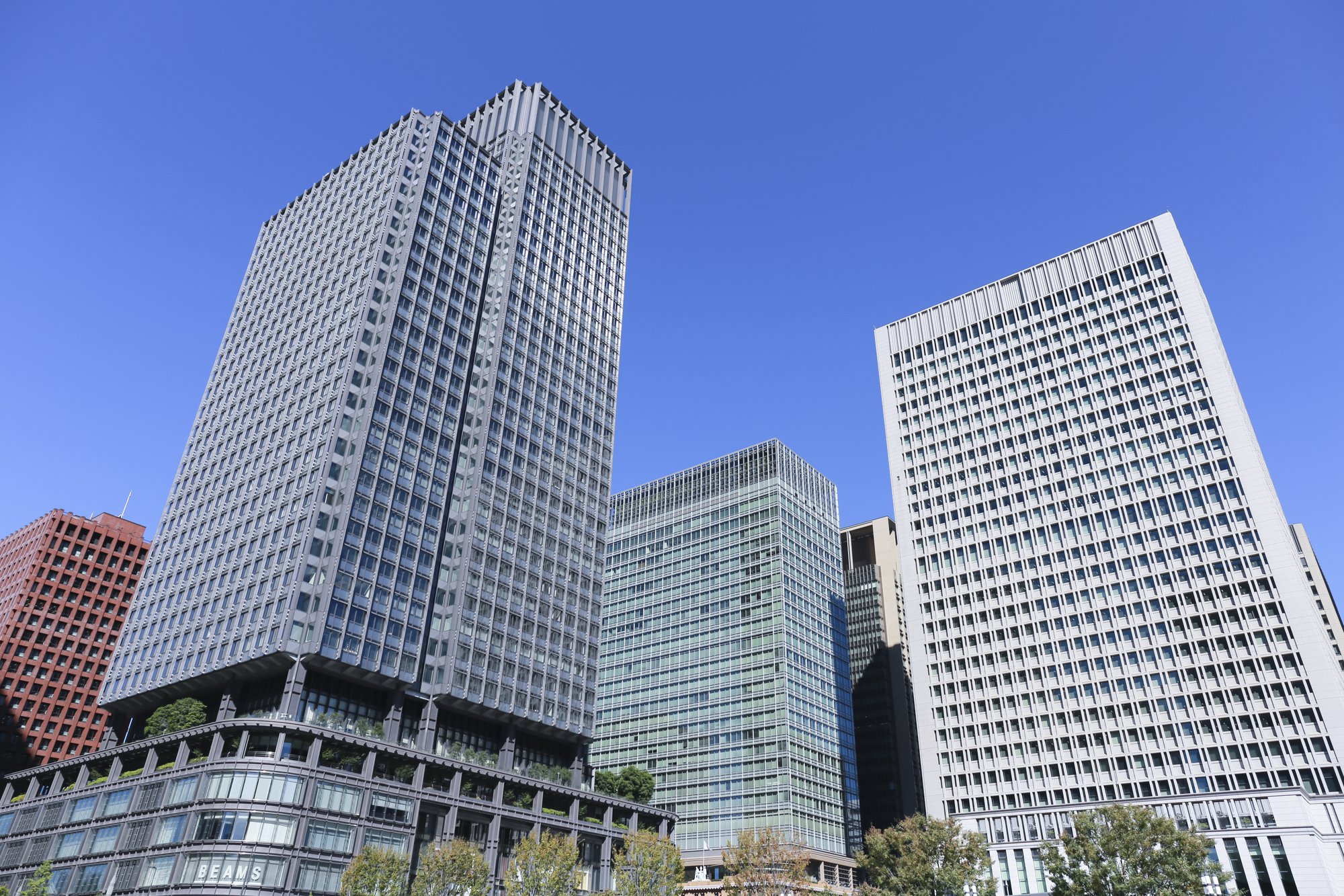 三菱UFJ銀行の売れ筋で「オルカン」「S&P500」を押し下げて「日経225」が一段とランクアップ