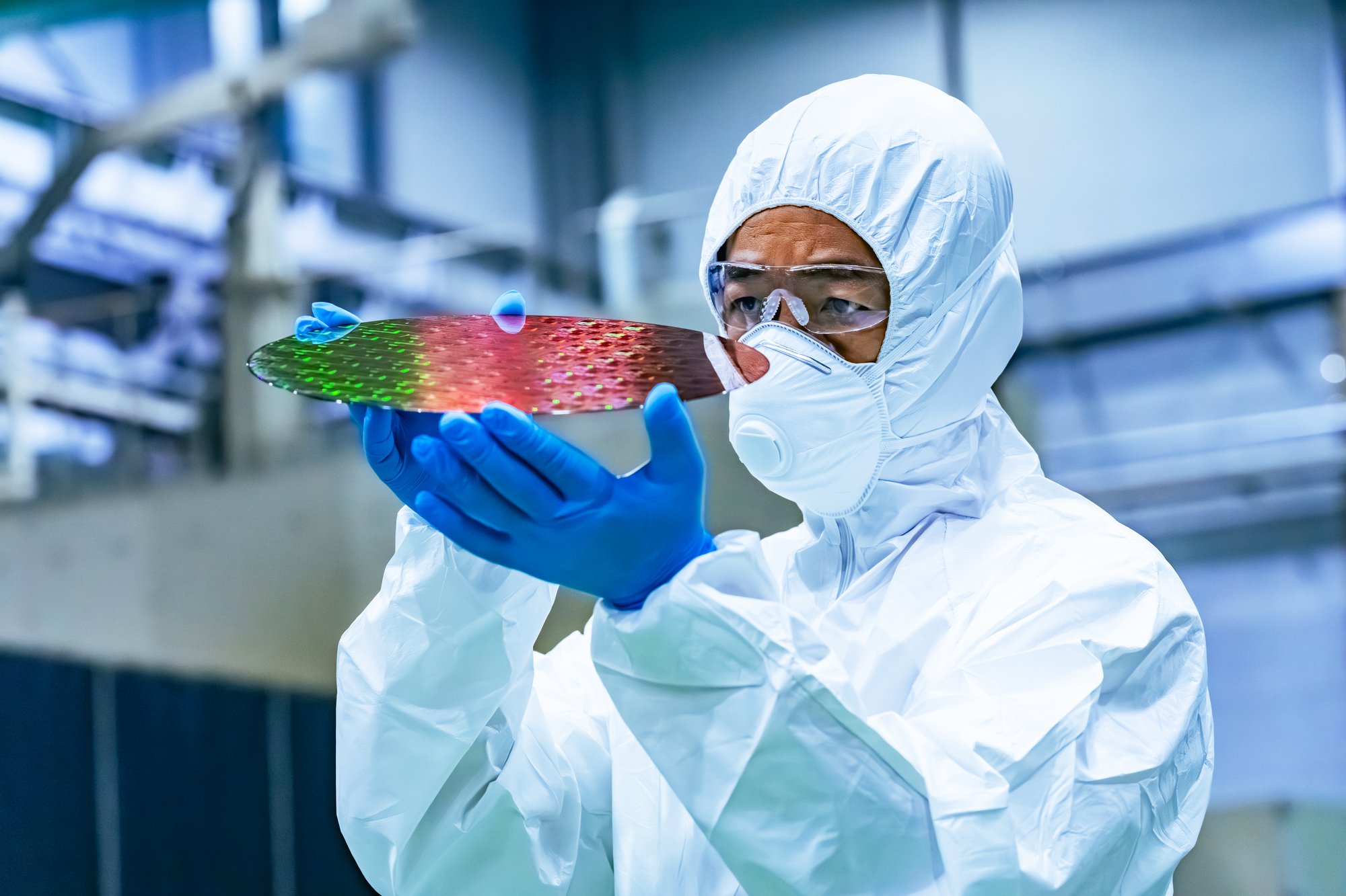 高水準の資金流入と株高で純資産残高が約8兆円の大幅増、流入4位に日本株バリュー。高パフォーマンスは「半導体」=25年10月投信概況<br />